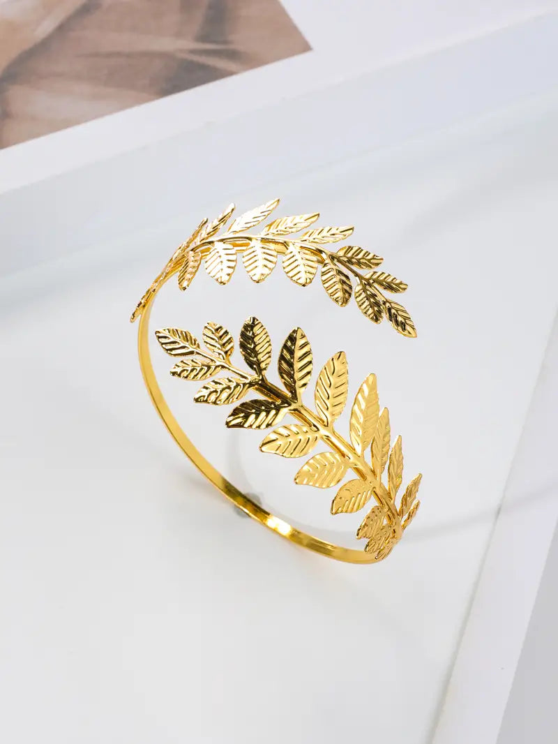 Laurel Metal Curtain Tieback