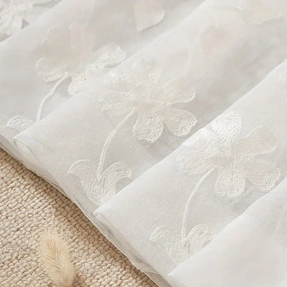 Pastoral White Embroidery Flower Vine Curtain Screen
