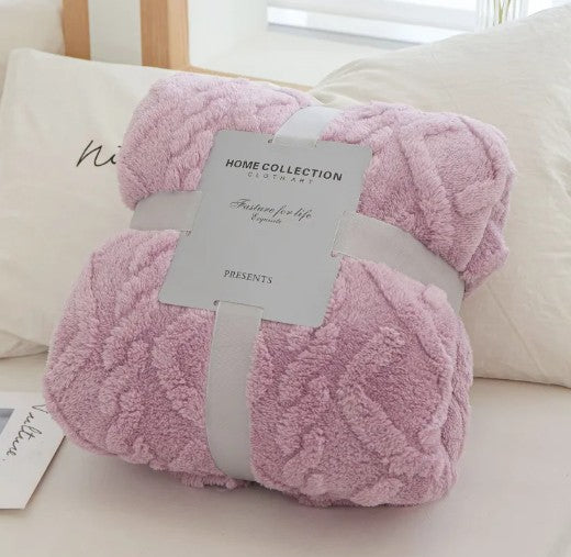 Plush Cable-Knit Throw