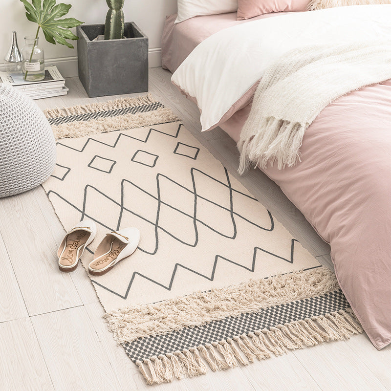 Linework Fringe Rug