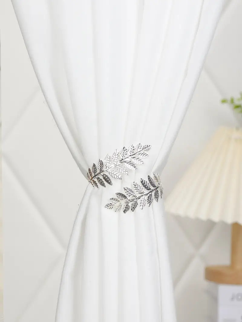 Laurel Metal Curtain Tieback