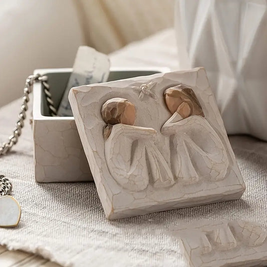 Sculpted Keepsake Box