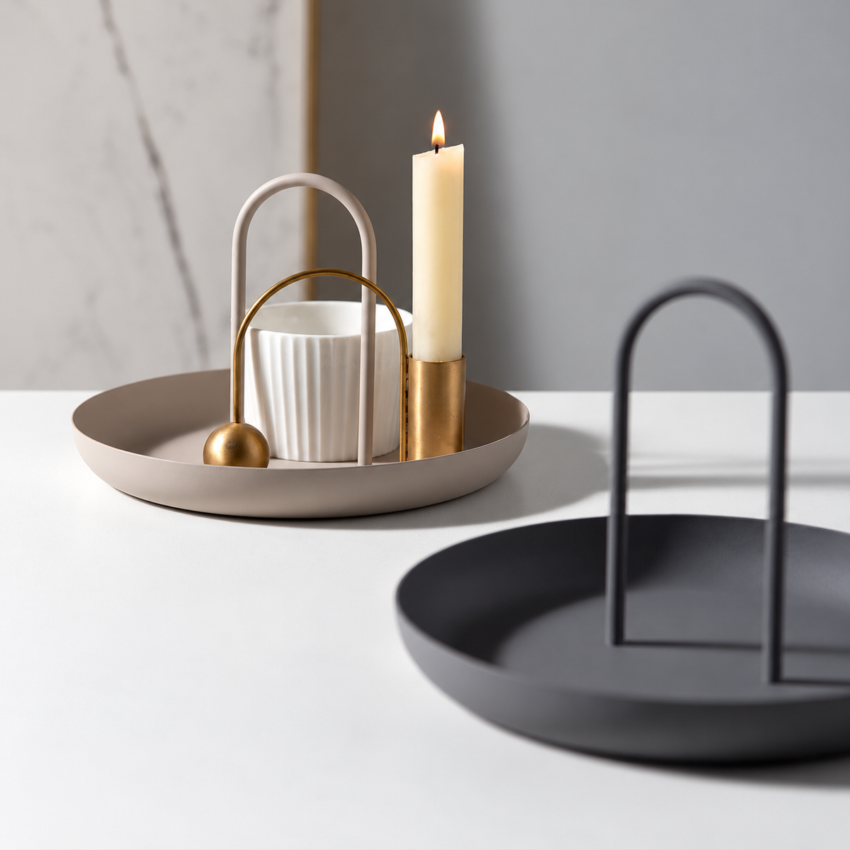 Arch Handle Display Tray
