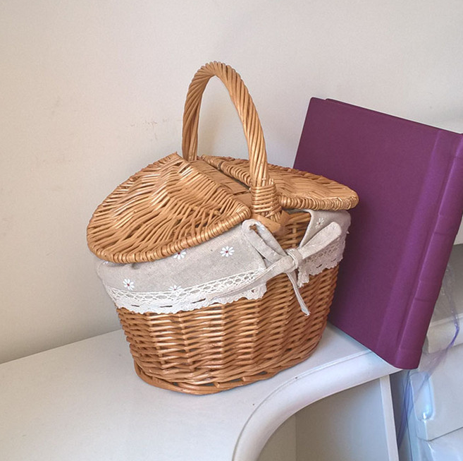 Lined Woven Picnic Basket