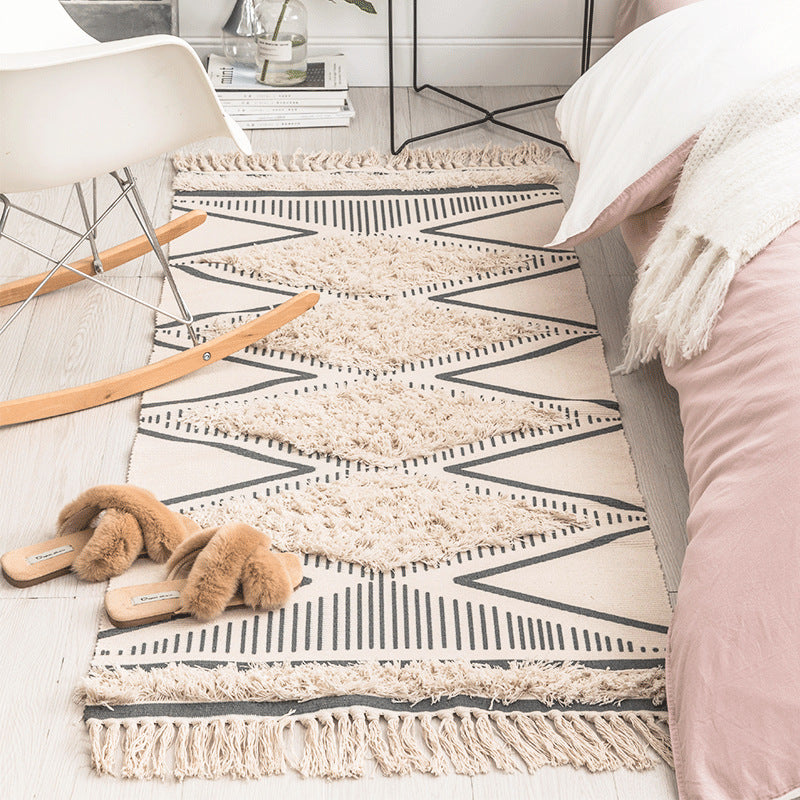 Linework Fringe Rug