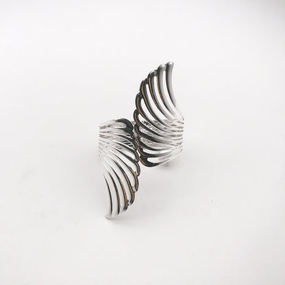 Winged Curtain Tieback Clip
