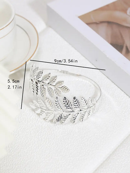 Laurel Metal Curtain Tieback