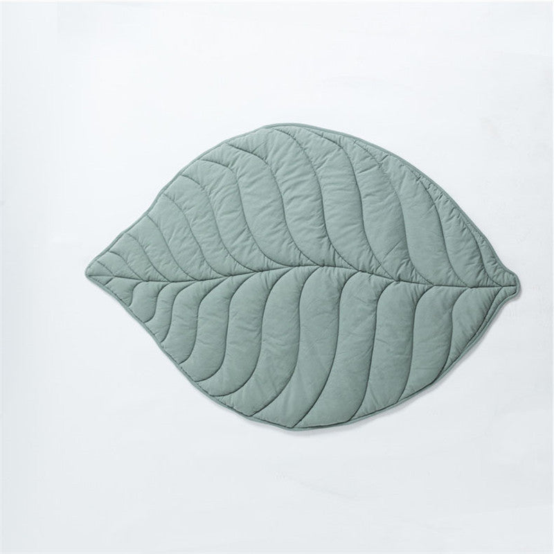 Quilted Leaf Floor Mat