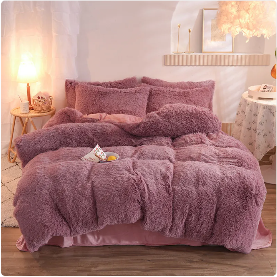 Plush Velvet Bedding Set