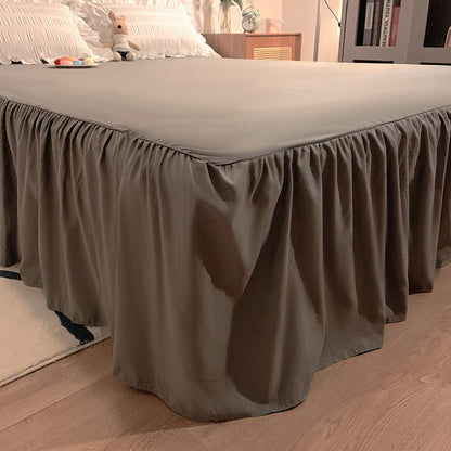 Ruffled Stripe Bedding Set