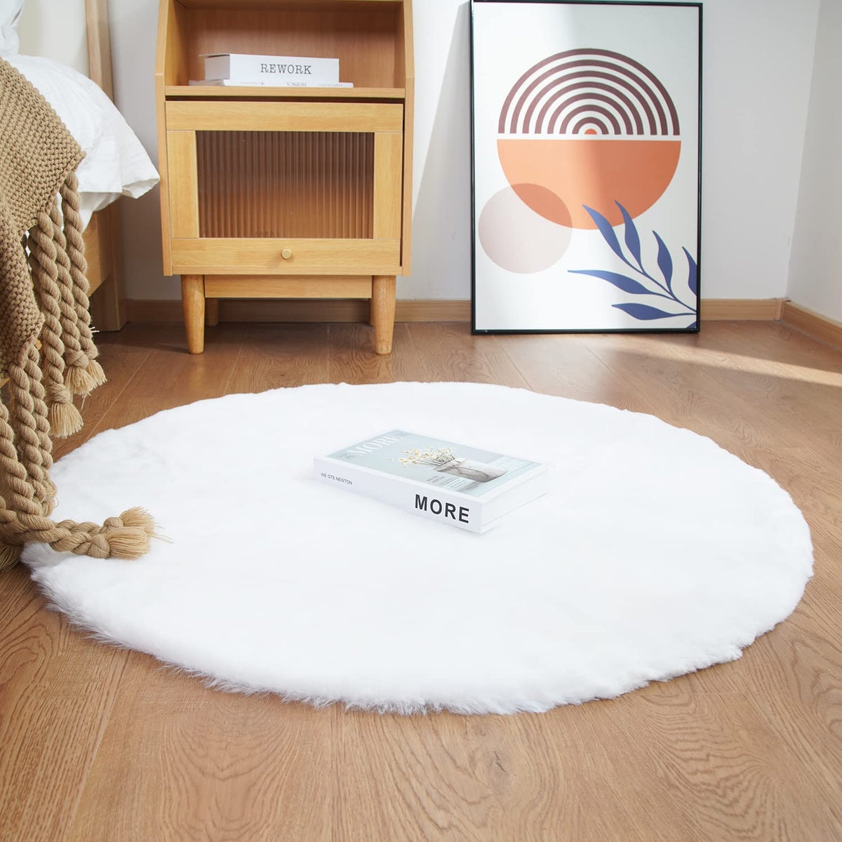 Faux Rabbit Fur Round Rug — White, 3ft
