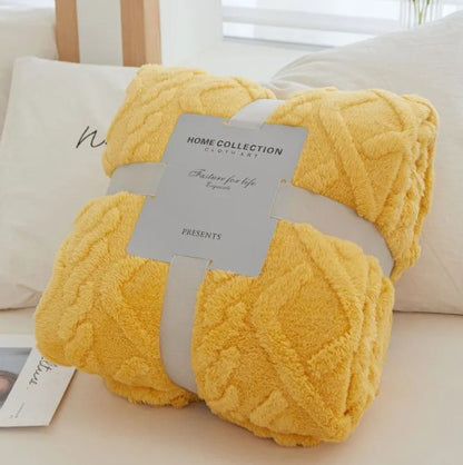 Plush Cable-Knit Throw